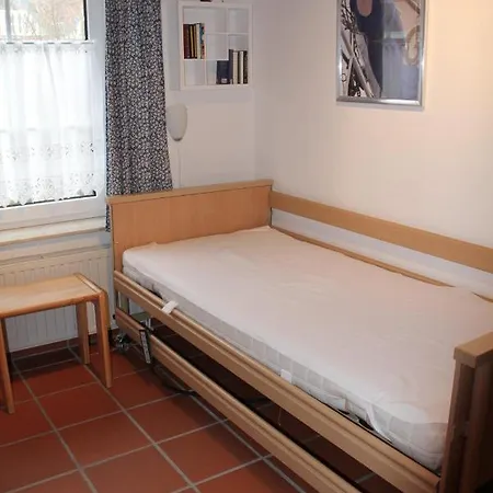 Haus Kloenschnack Holiday home Krummhoern